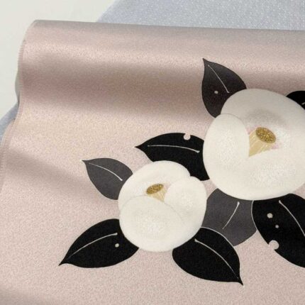 “YOTSUI KIMONO DESIGN”四ツ井 健と白たかの会（仮）